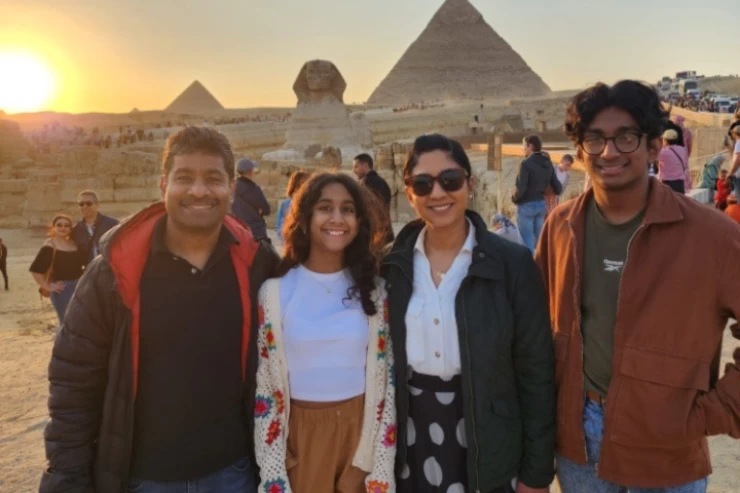 Excursión de un día a las pirámides de Guiza, Saqqara y el Viejo Cairo
