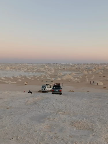 4 Days Egypt holiday hot offers tour to Cairo, Alexandria, and a white desert 