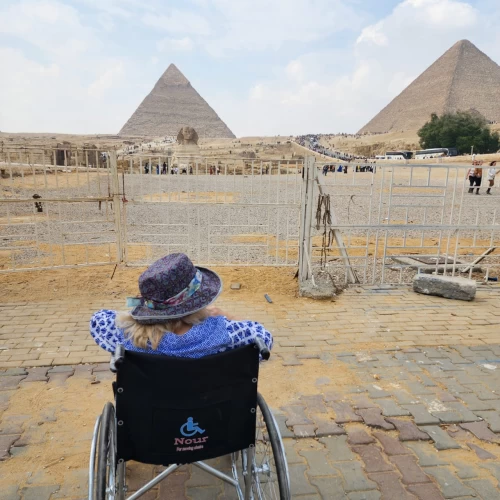 Egipto 4 días en silla de ruedas por El Cairo, Alejandría y el desierto blanco
