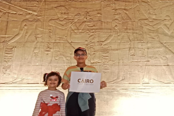 Tagestour zu den besten Museen in Kairo vom Flughafen aus
