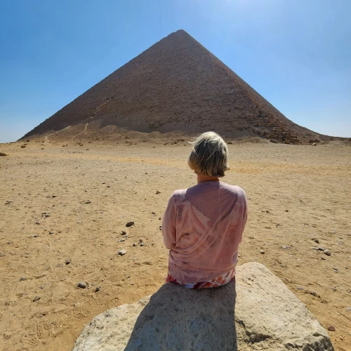 Recorrido por las famosas pirámides de Guiza, Lahun y Meidum