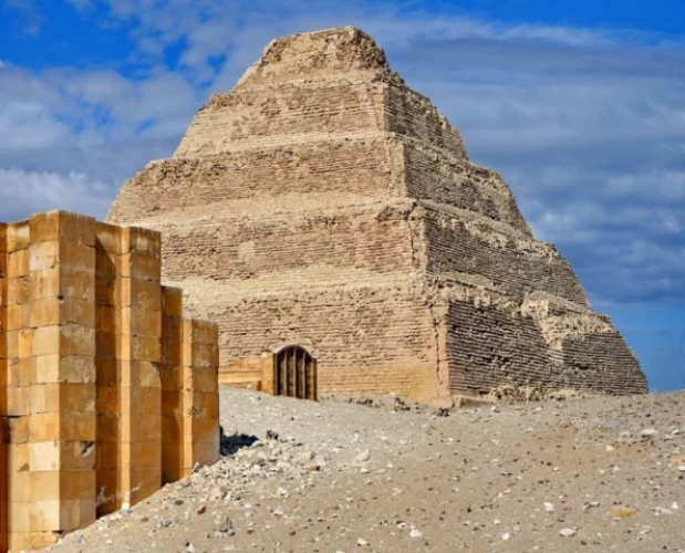  Private Tour to Giza pyramids Saqqara and Dahshur with sound Light Show