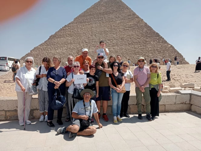 Giza Pyramids, Saqqara, and Boat Trip from Nuweiba