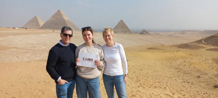 Tour to Giza Pyramids, Saqqara, and Boat Trip 