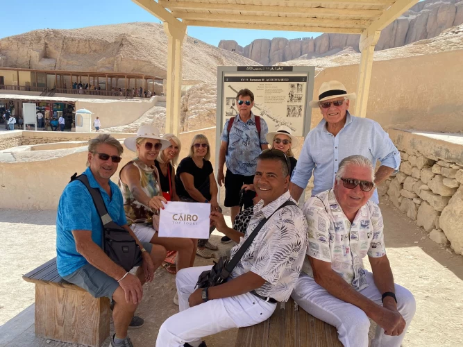Tour to Giza pyramids, Saqqara, and Motor Boat ride from Makadi Bay 