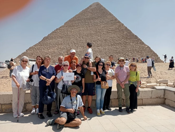 Tour to Giza pyramids, Saqqara, and Motor Boat ride from Makadi Bay 