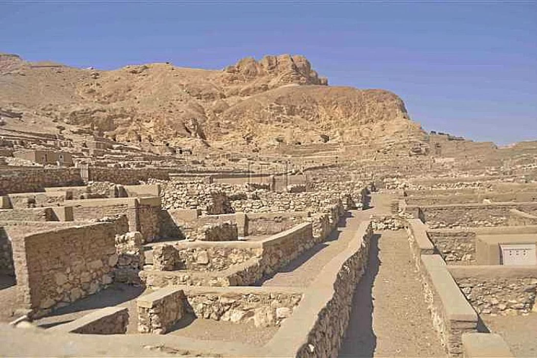 Дейр-эль-Медина в Луксоре