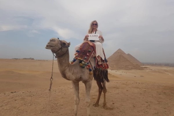 Excursão de um dia acessível a cadeiras de rodas às famosas atracções do Cairo
