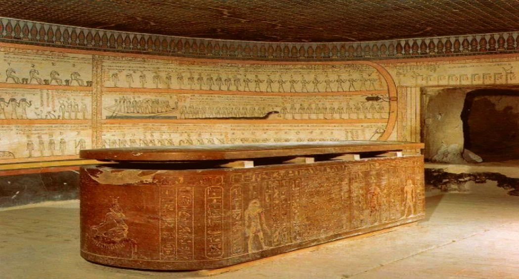 La tumba del rey Tutmosis III en Luxor