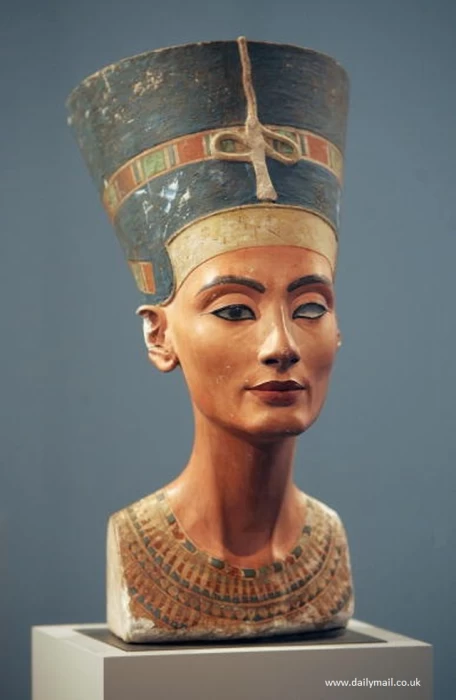  La Reine Hatshepsut
