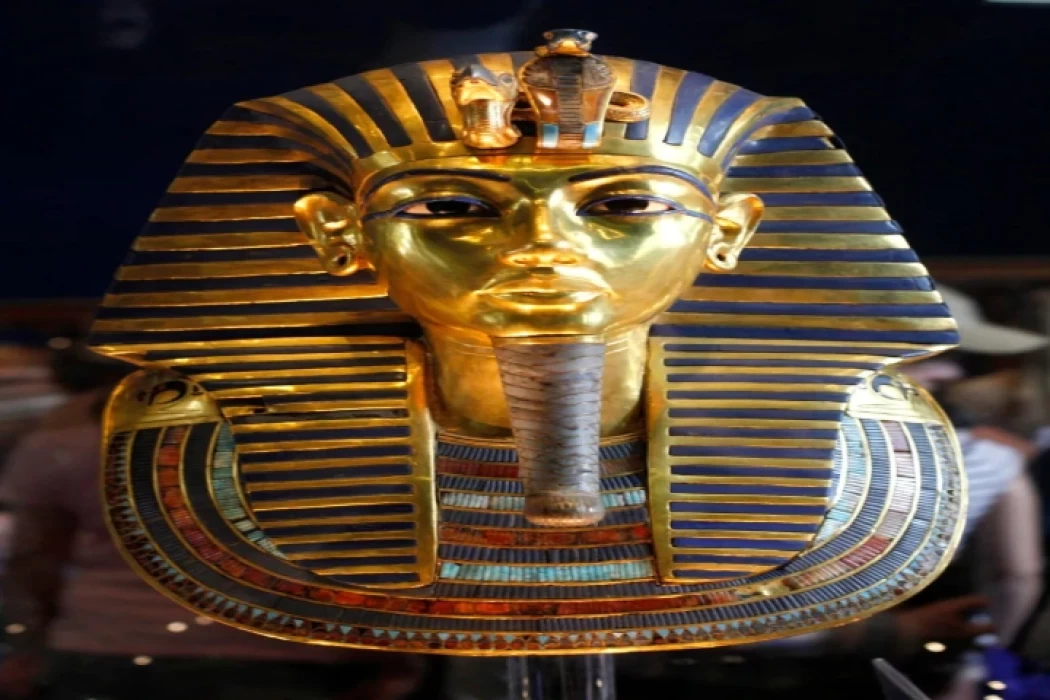 Máscara de Tutankamón 
