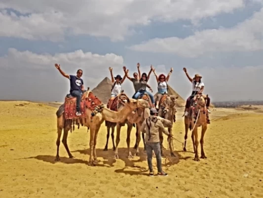6 Days Trip in Egypt to Cairo and White Desert safari
