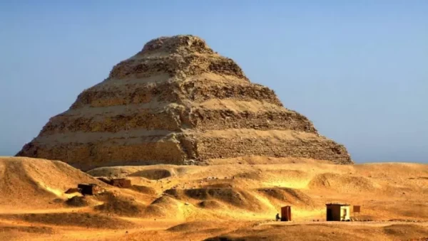 Visita alle Piramidi e al Museo Egizio dal porto di Sokhna