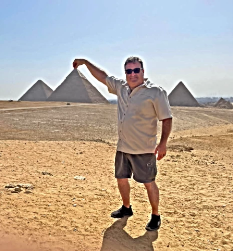 Day Tour to Giza Pyramids and The sphinx