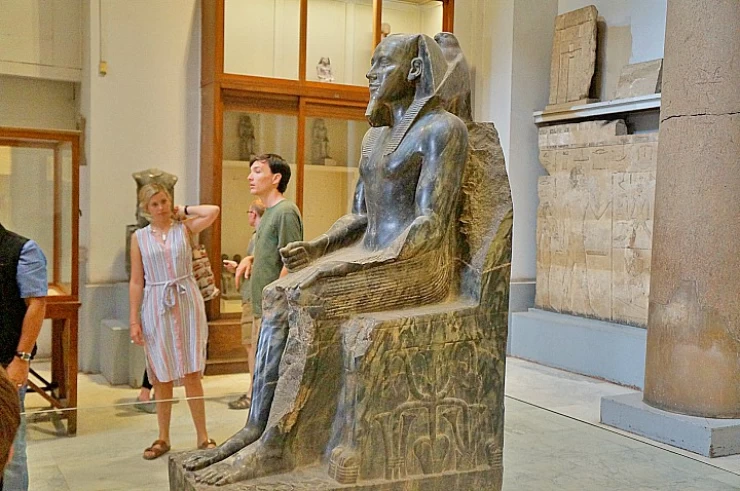 Tour alle piramidi di Giza, al museo egizio, al vecchio Cairo e a Khan El Khalili