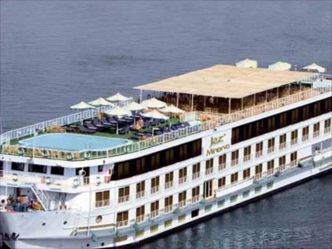 4 Days Steigenberger MS  Minerva Nile Cruise from Aswan to Luxor