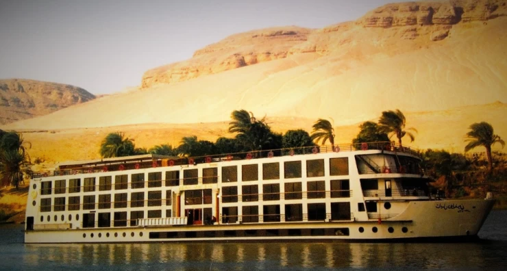 MS Nile Dolphin Crociera sul Nilo da Assuan a Luxor