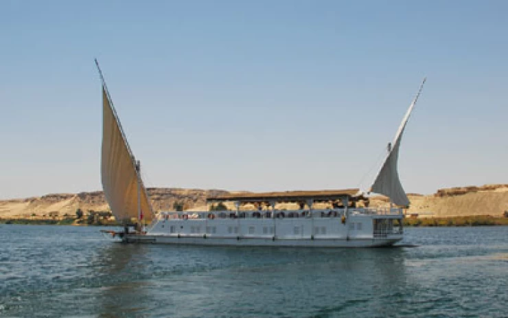 MS Amoura Dahabiya Nile Cruise | Dahabiya Cruise Luxor to Aswan
