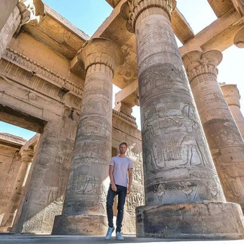 Luxor East Bank Tour | East Bank Tour in Luxor | Karnak Luxor Egypt Tour