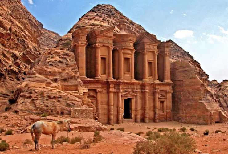 Tour di Pasqua di 10 giorni in Egitto e Giordania 2022