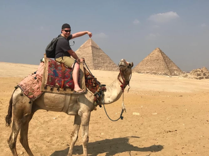 Grand Egyptian Museum and Pyramids Tour from Cairo Airport