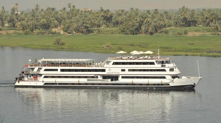 MY Alexander el Gran Crucero por El Nilo