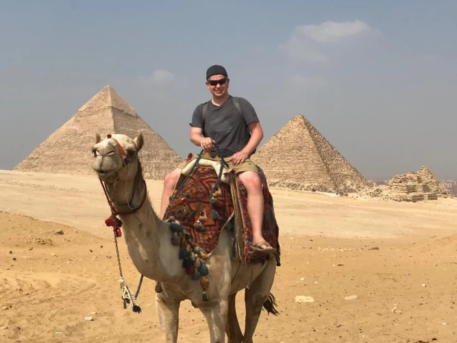 Excursions d'une demi-journée au Caire aux pyramides de Gizeh et au Sphinx