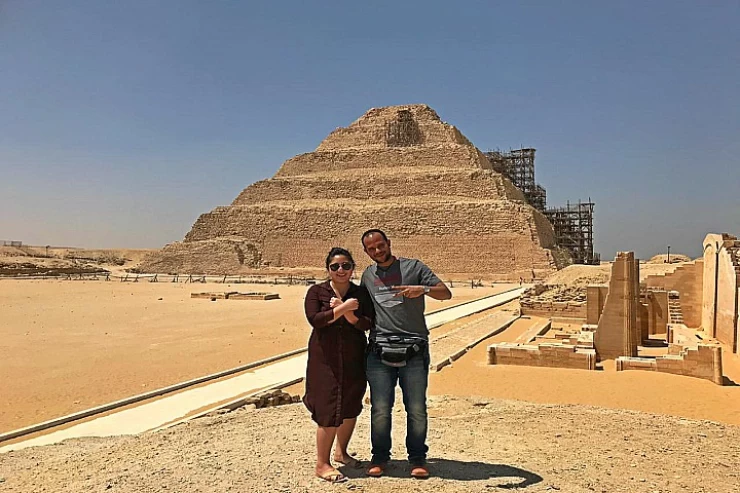 Tagestour nach Meidum, zu den Pyramiden von Gizeh und nach Saqqara