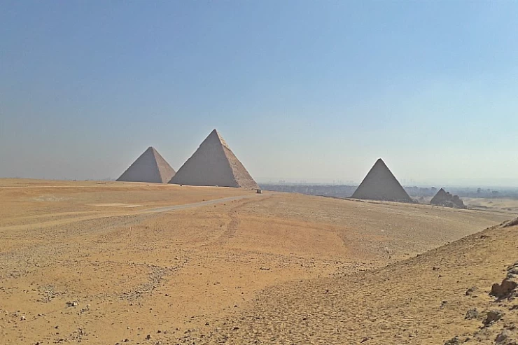 Tour economico di 5 giorni al Cairo e Luxor in Egitto