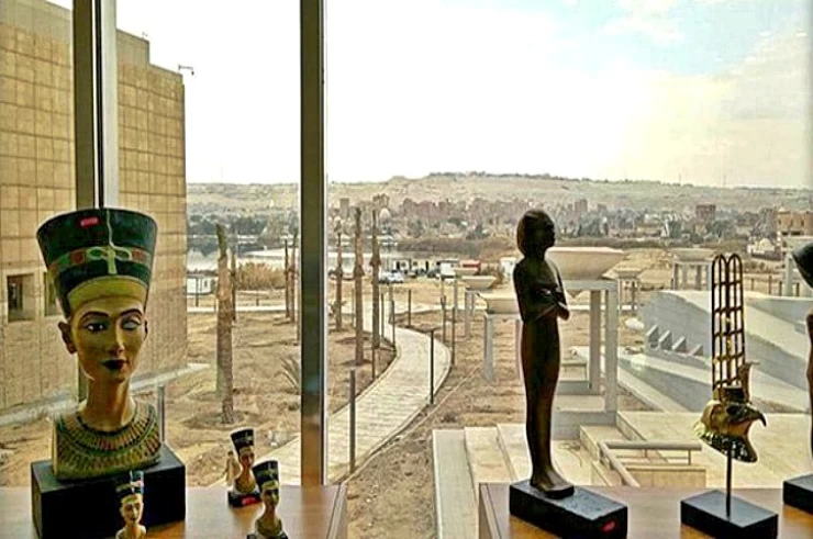 Besichtigung des Nationalmuseums für ägyptische Zivilisation (NEMC)