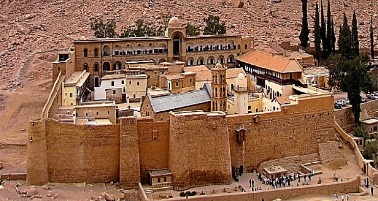 Budget Tour to Moses Mount and Saint Catherine Monastery from Cairo