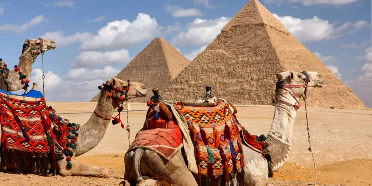Tour a Giza e alle piramidi di Hawara dal porto di Alessandria d'Egitto